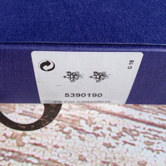 Swarovski Fig Stud Earrings - Picture 7 of 8